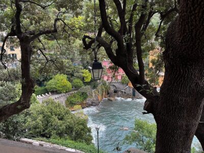  La Passeggiata dei Baci, che unisce Santa Margherita Ligure al celebre borgo di Portofino,
